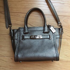 Coach Swagger 21 mini satchel crossbody gunmetal